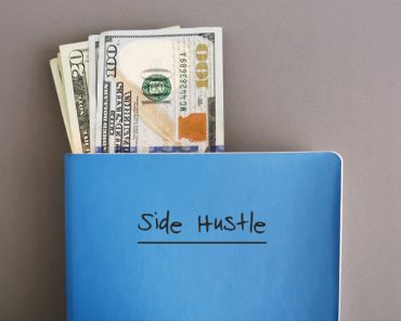 4 Online Side Hustles To Help You Make $1000 Monthly During COVID 19